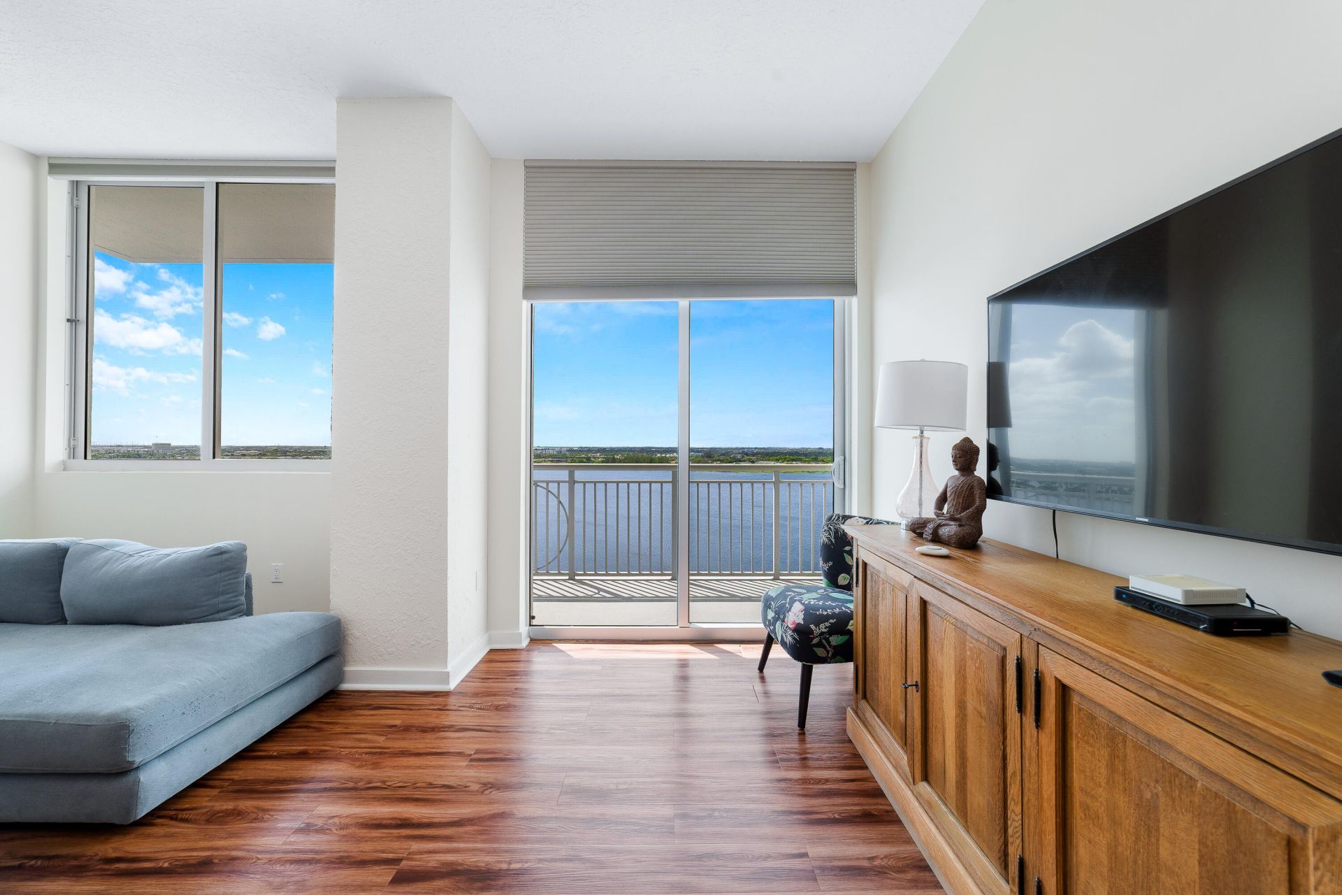 300 S Australian Avenue, Unit 1408, West Palm Beach, FL 33401 Photo