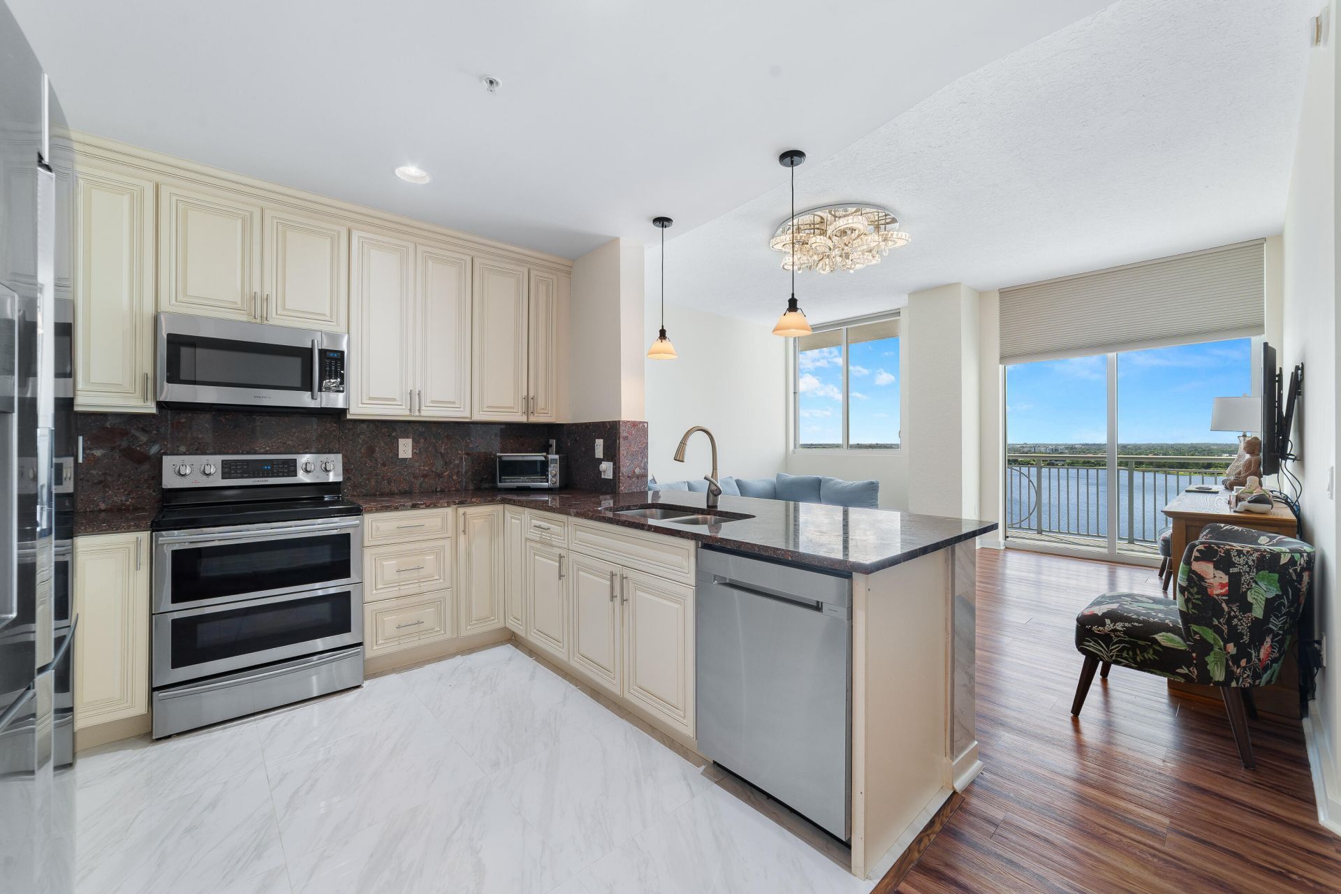 300 S Australian Avenue, Unit 1408, West Palm Beach, FL 33401 Photo