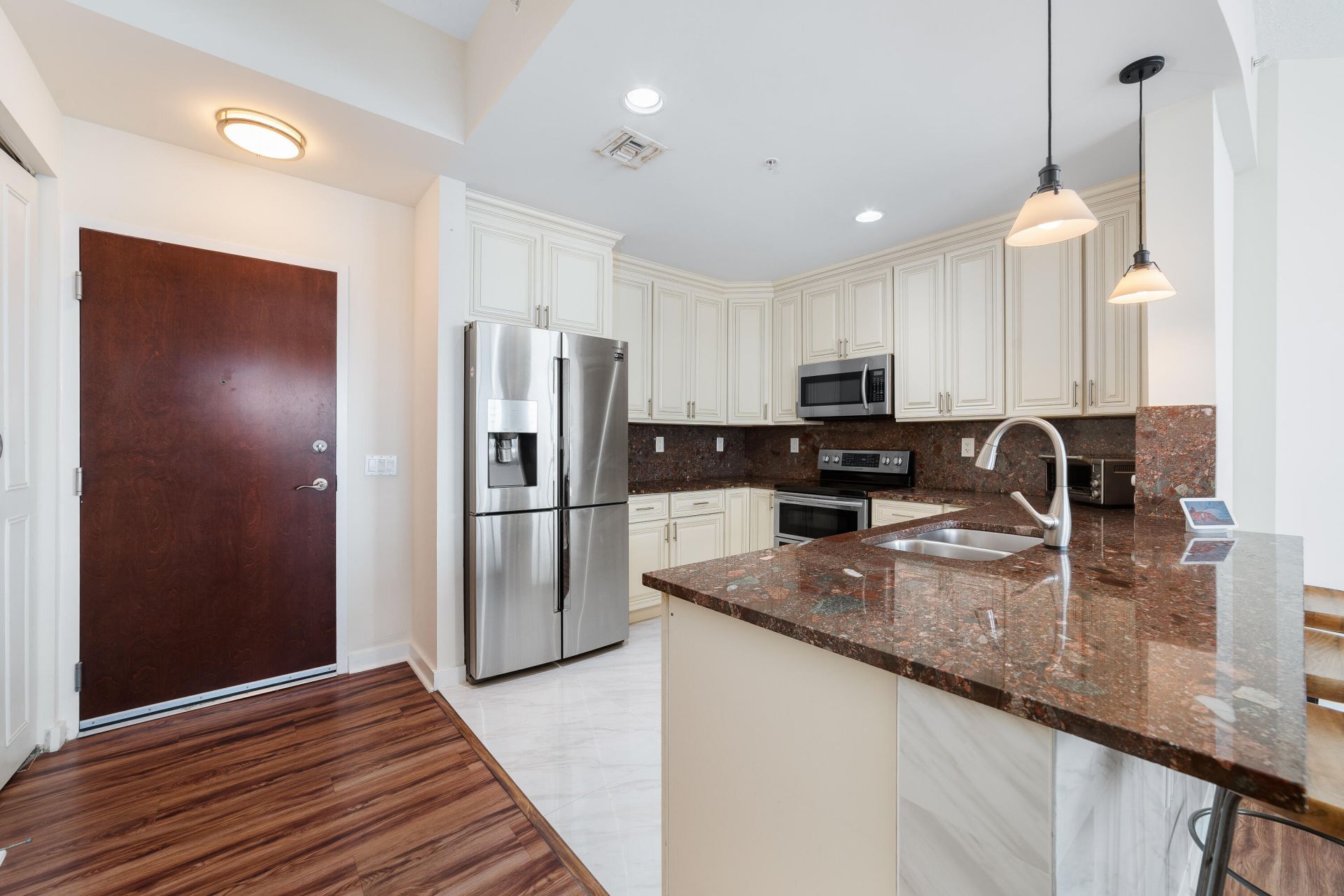 300 S Australian Avenue, Unit 1408, West Palm Beach, FL 33401 Photo