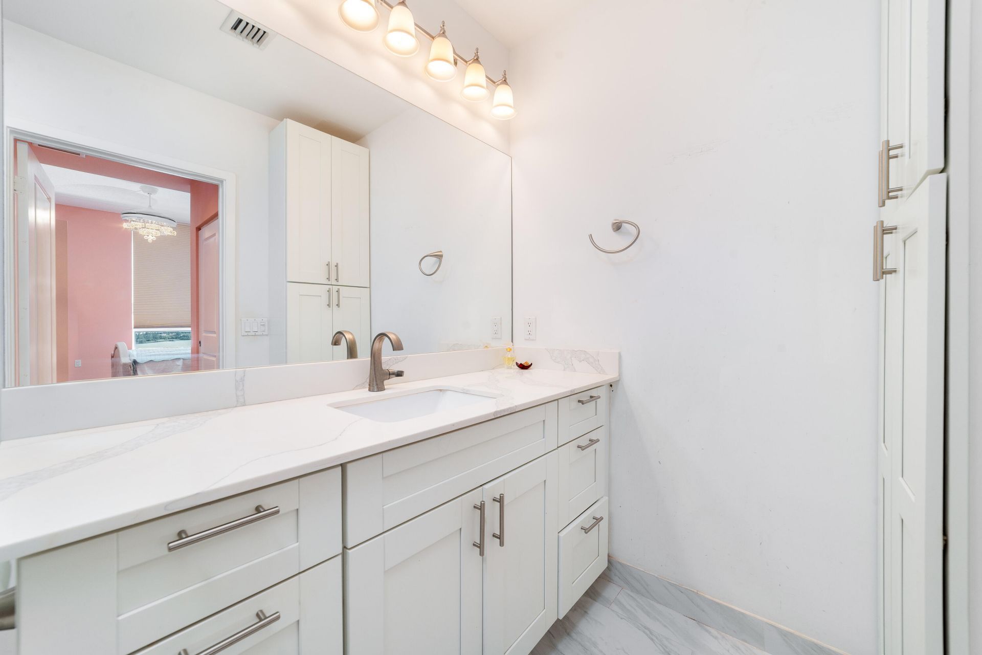 300 S Australian Avenue, Unit 1408, West Palm Beach, FL 33401 Photo