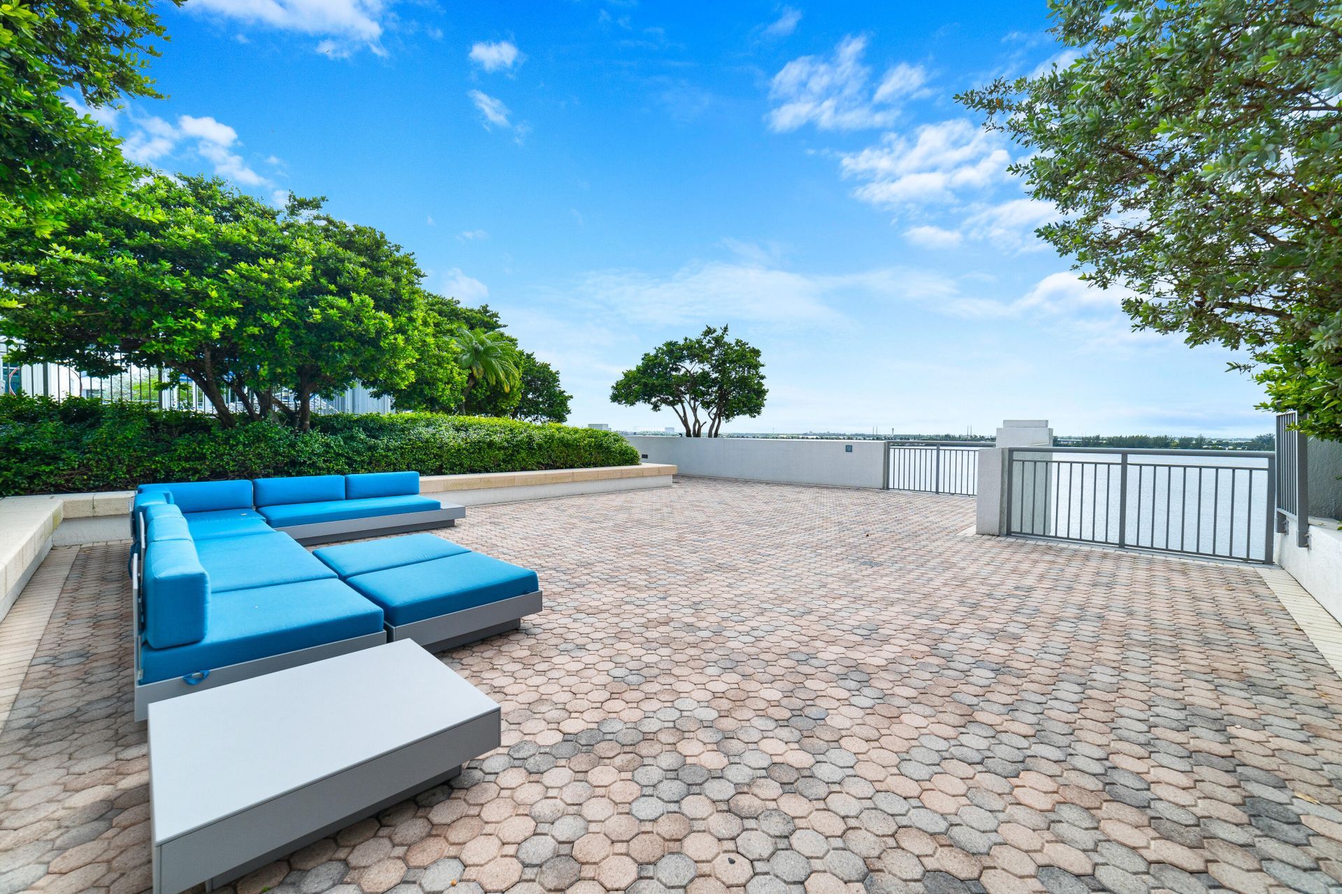 300 S Australian Avenue, Unit 1408, West Palm Beach, FL 33401 Photo