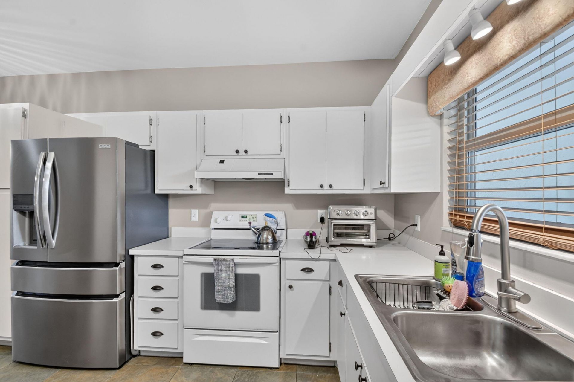 3045 Churchill Drive, Boynton Beach, FL 33435 Photo