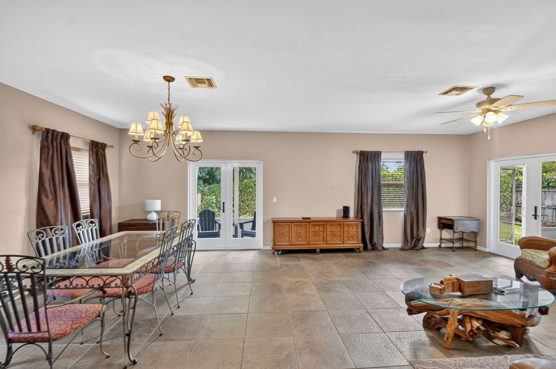 3045 Churchill Drive, Boynton Beach, FL 33435 Photo