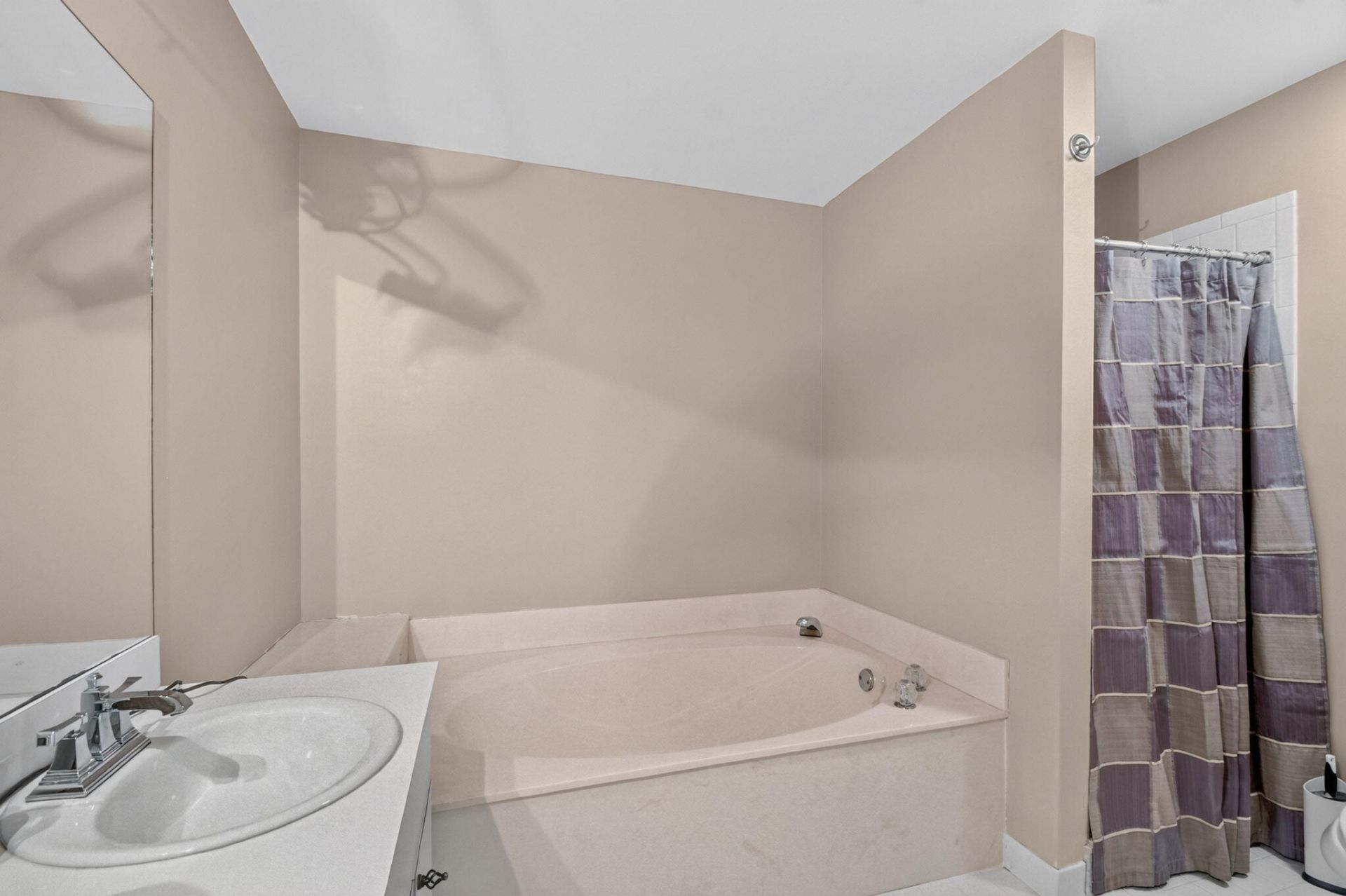 3045 Churchill Drive, Boynton Beach, FL 33435 Photo