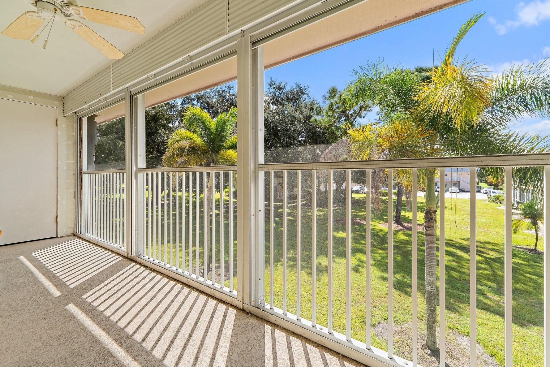 18081 SE Country Club Drive, Unit 19-188, Jupiter, FL 33469 Photo