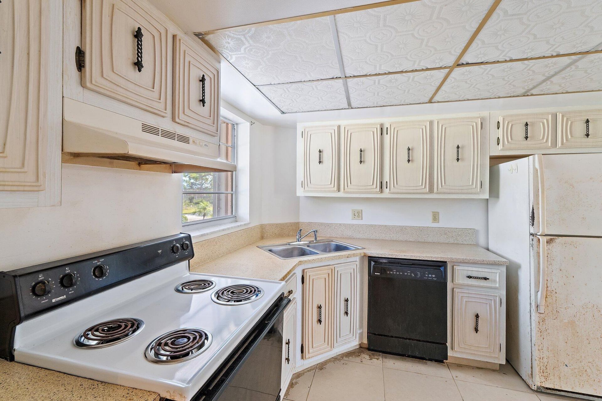 18081 SE Country Club Drive, Unit 19-188, Jupiter, FL 33469 Photo