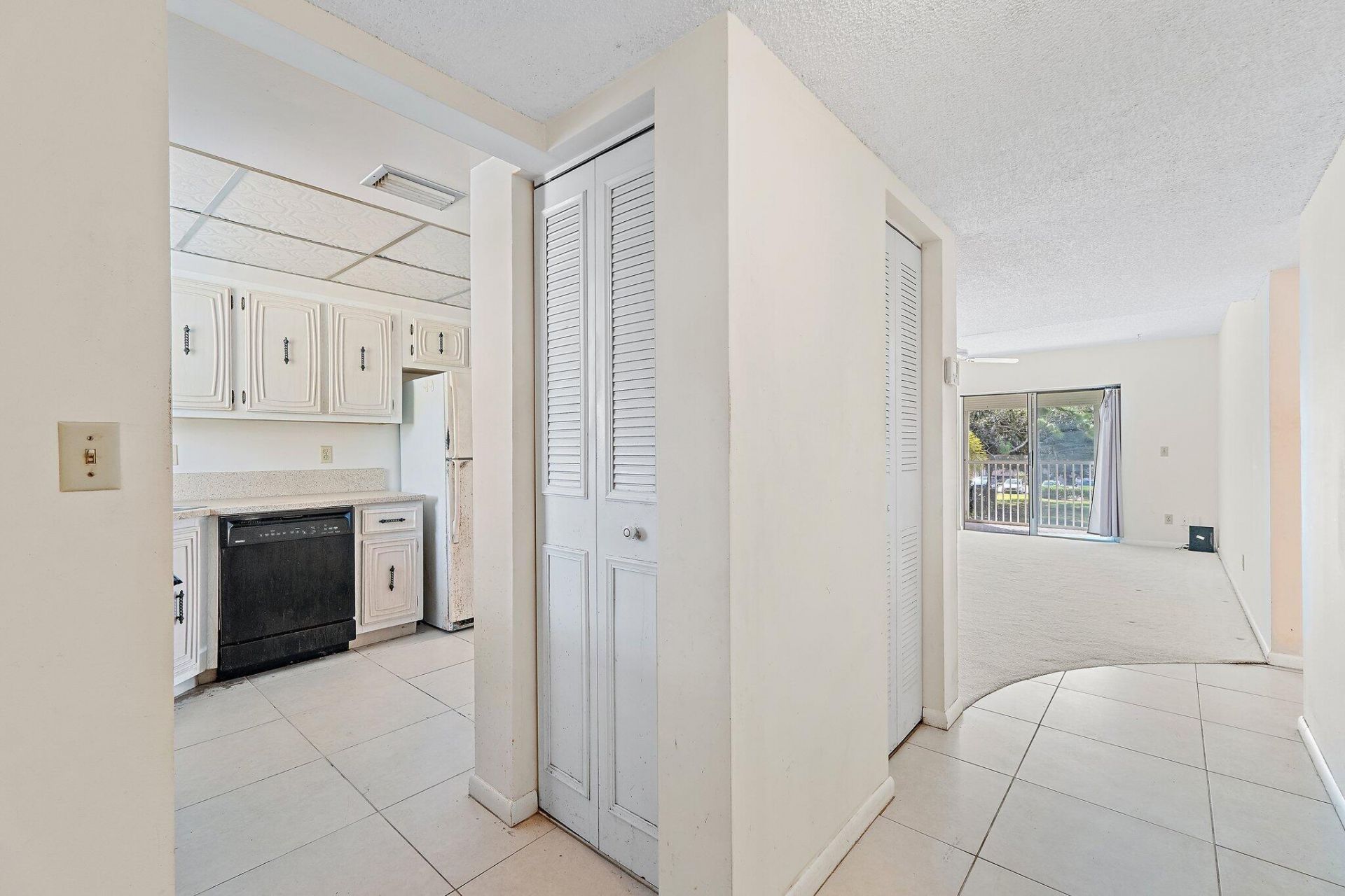 18081 SE Country Club Drive, Unit 19-188, Jupiter, FL 33469 Photo