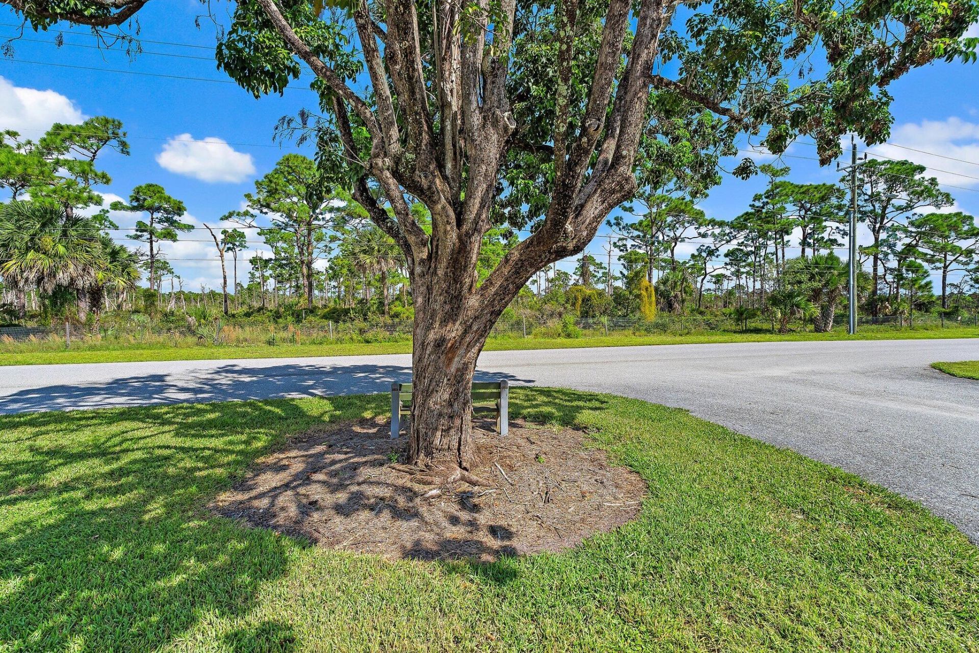 18081 SE Country Club Drive, Unit 19-188, Jupiter, FL 33469 Photo