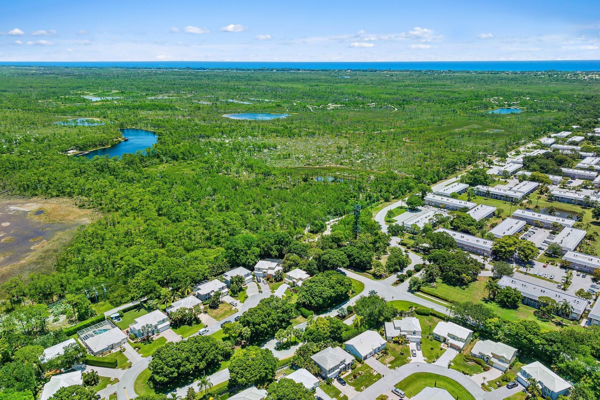 18081 SE Country Club Drive, Unit 19-188, Jupiter, FL 33469 Photo