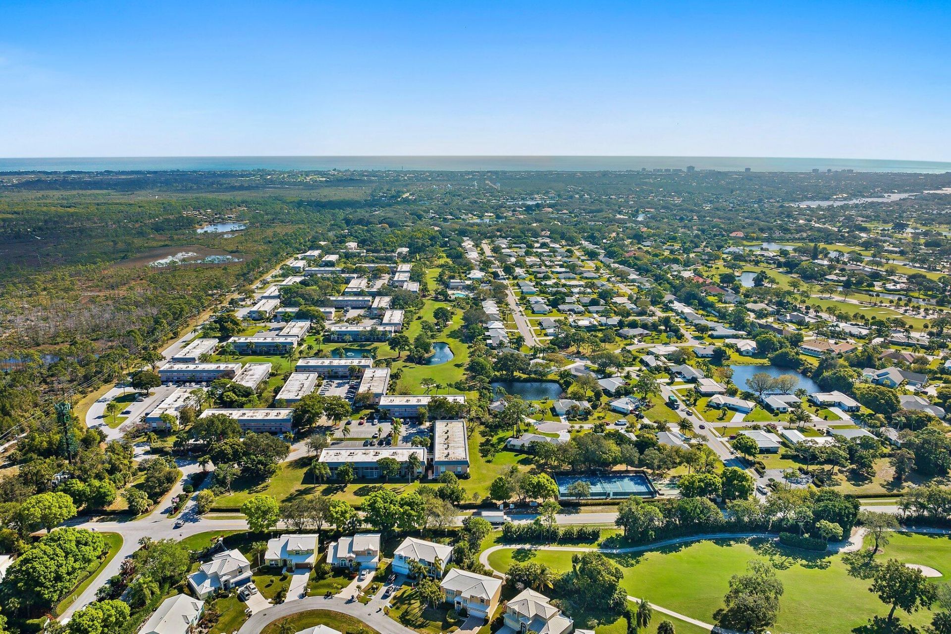 18081 SE Country Club Drive, Unit 19-188, Jupiter, FL 33469 Photo