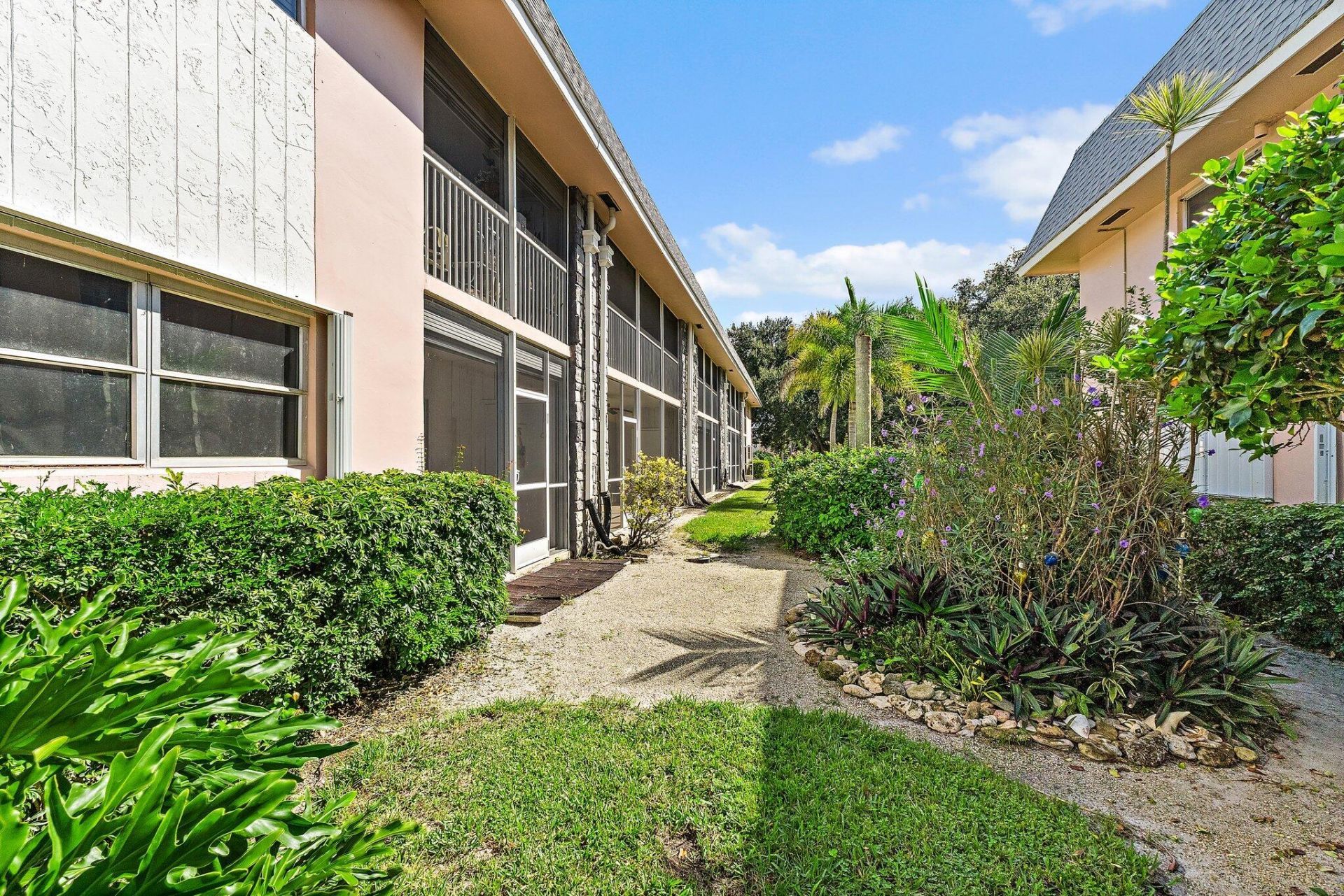 18081 SE Country Club Drive, Unit 19-188, Jupiter, FL 33469 Photo