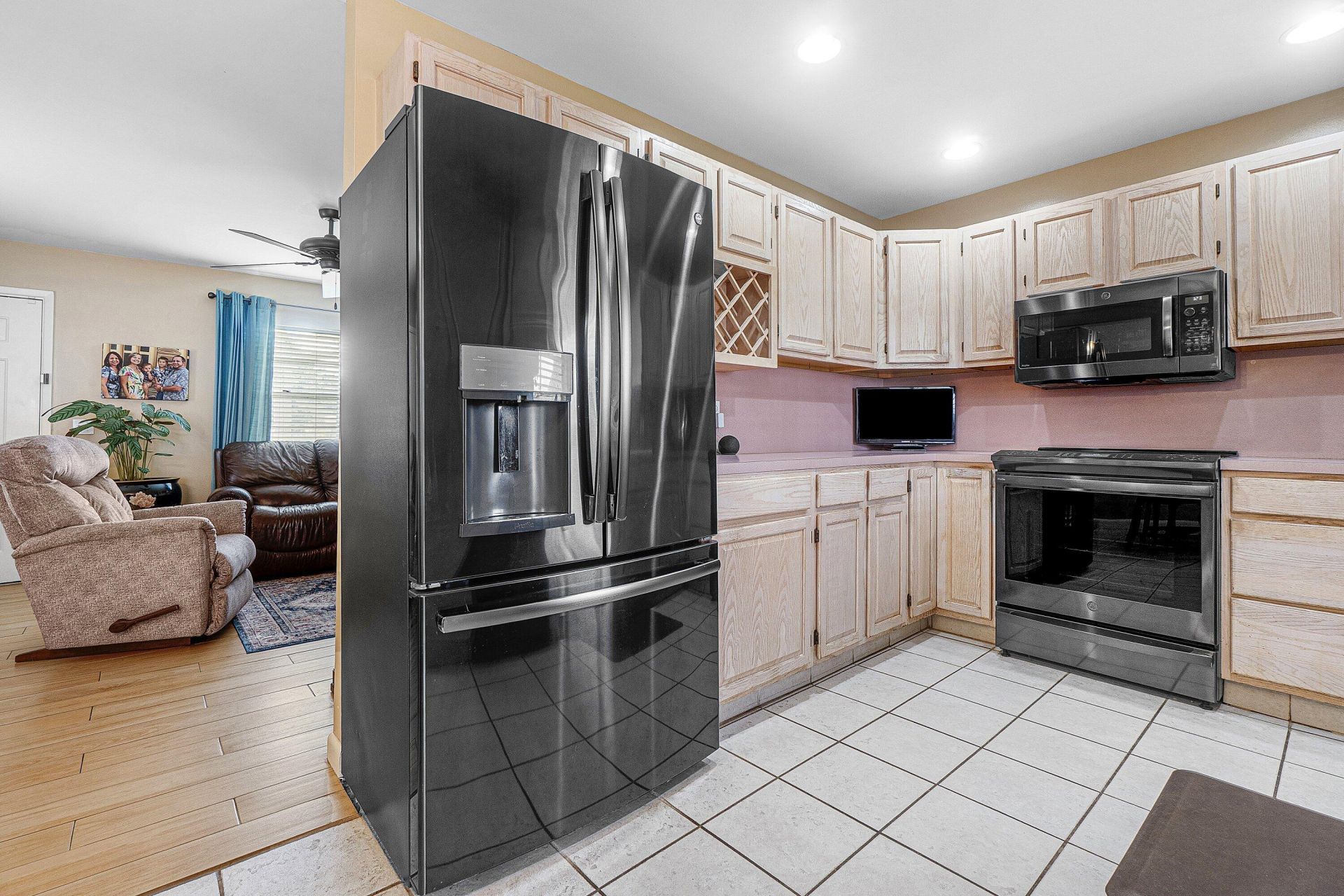 2766 New York Street, West Palm Beach, FL 33406 Photo
