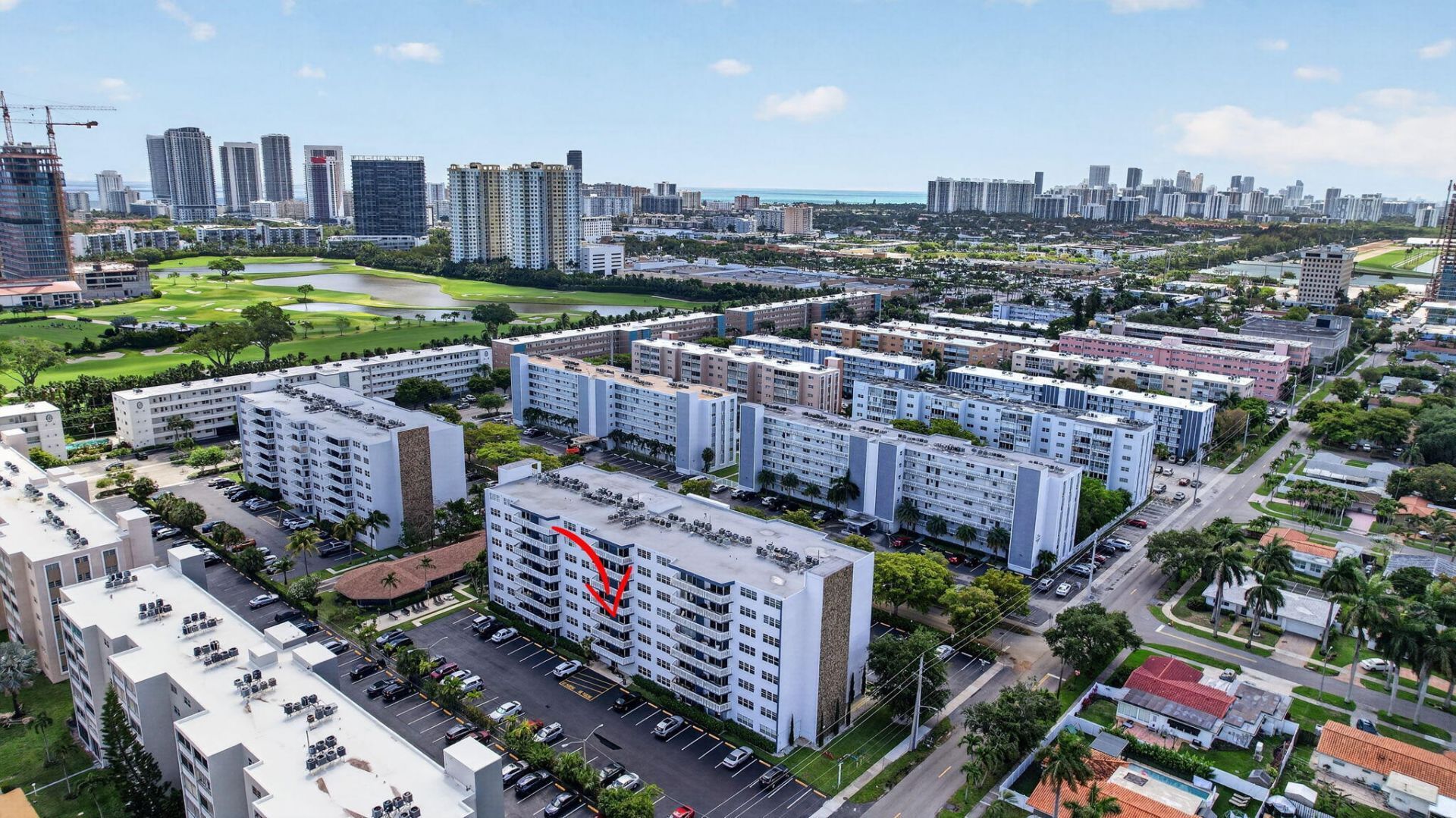 400 NE 12th Avenue, Unit 405, Hallandale Beach, FL 33009 Photo