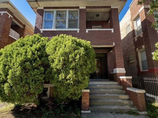 6734 S Maplewood Avenue , Chicago, IL 60629