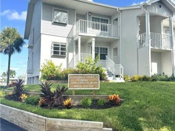 18068 San Carlos BLVD, Unit 516, FORT MYERS BEACH, FL 33931