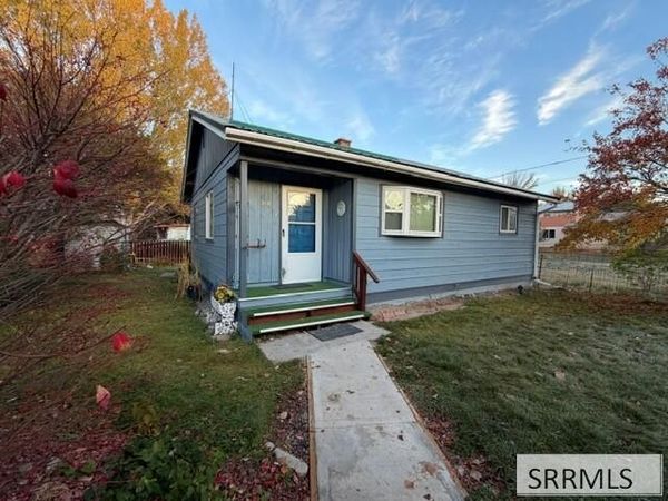 318 N St Charles Street, SALMON, ID 83467