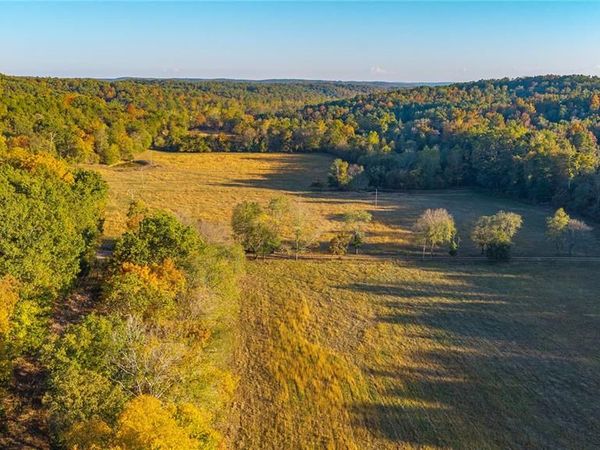 000 Wayne 352 , Piedmont, MO 63957