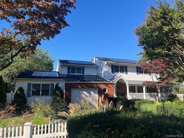 22 Emerson Avenue , North Babylon, NY 11703