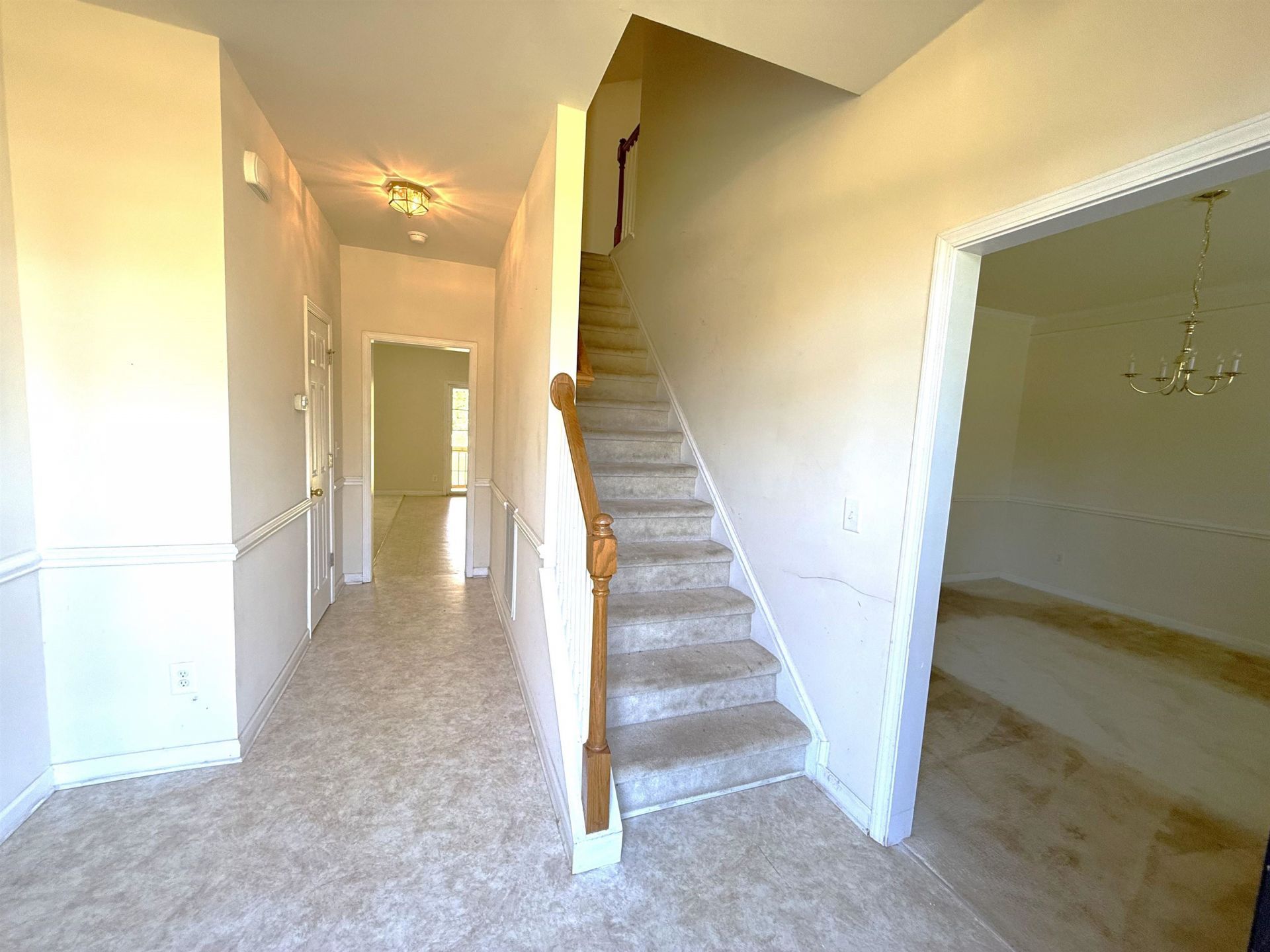 601 Rivers St. Photo 10