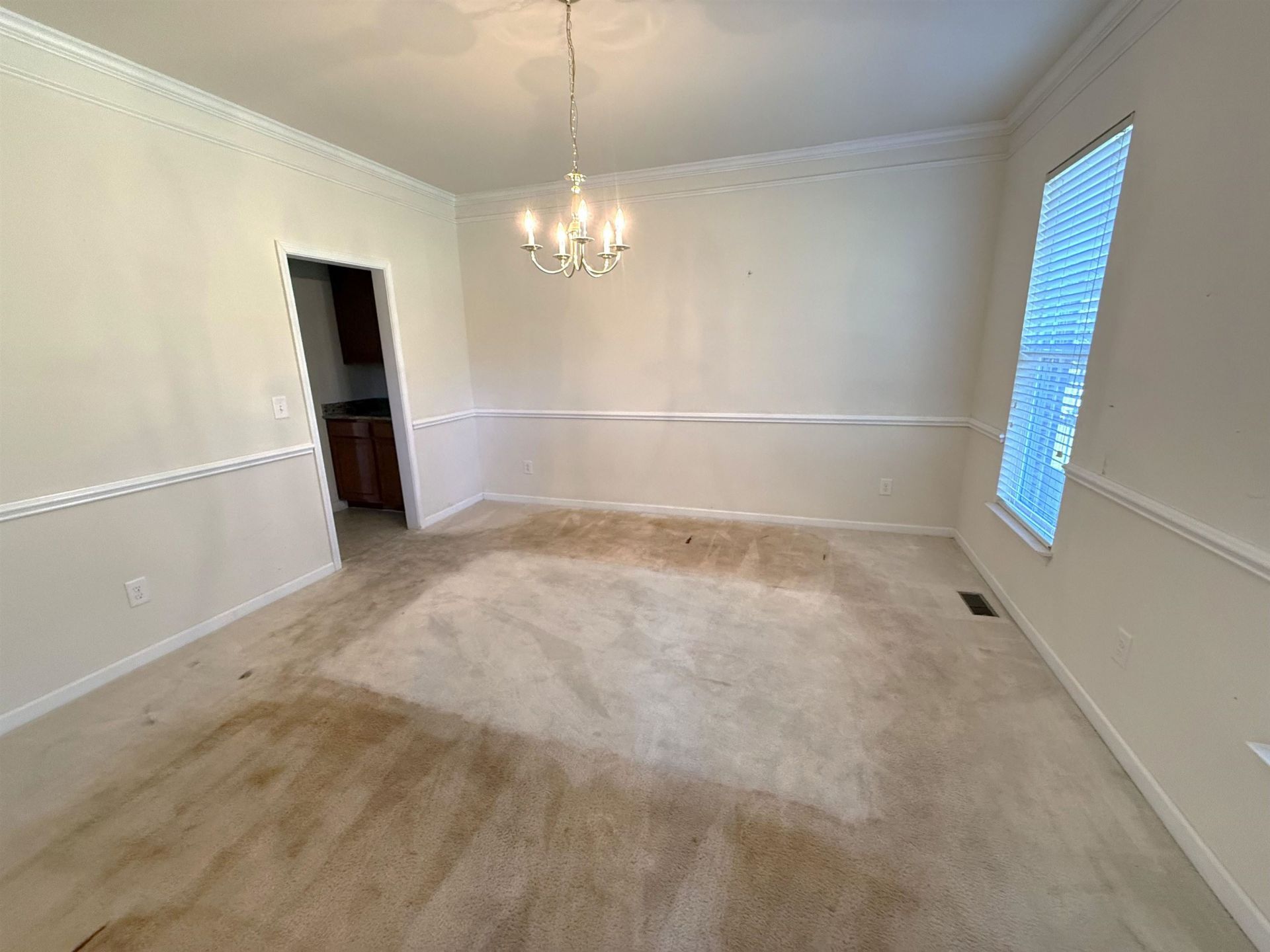 601 Rivers St. Photo 13