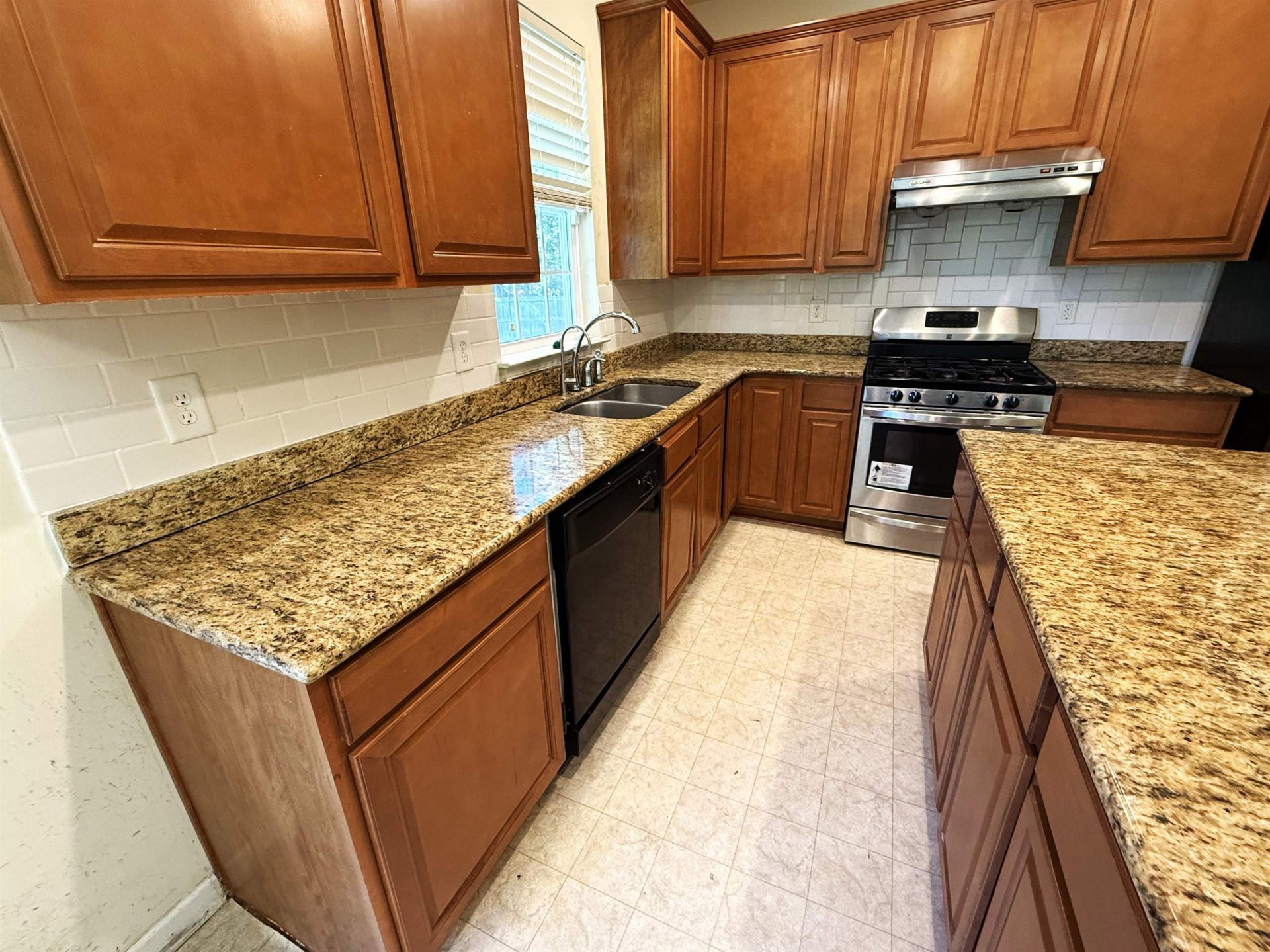 601 Rivers St. Photo 19