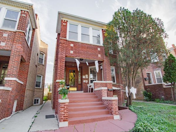 4923 W Cullom Avenue , Chicago, IL 60641