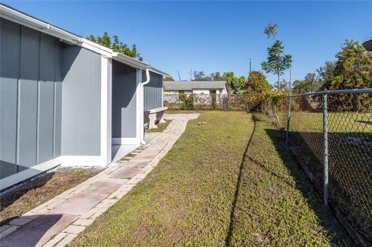 7013 Brentford Road , Sarasota, FL 34241 Photo