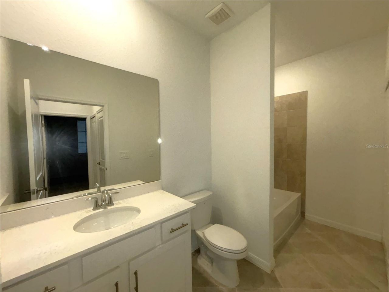 17560 Opal Sand Drive , Unit 403, Venice, FL 34293 Photo