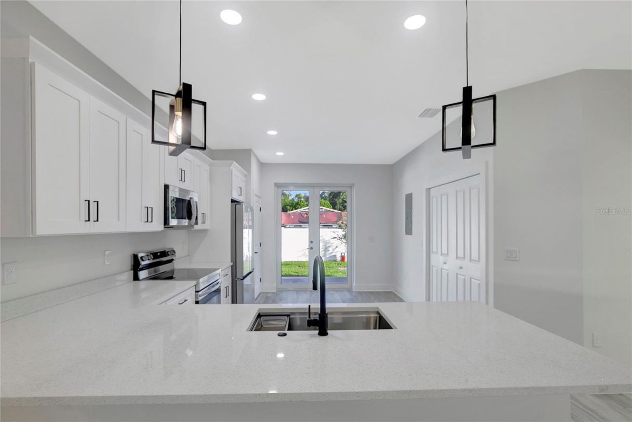 508 E James Street , Tampa, FL 33603 Photo