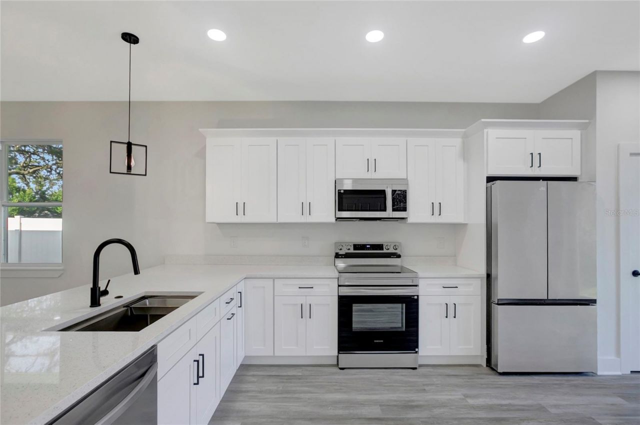 508 E James Street , Tampa, FL 33603 Photo