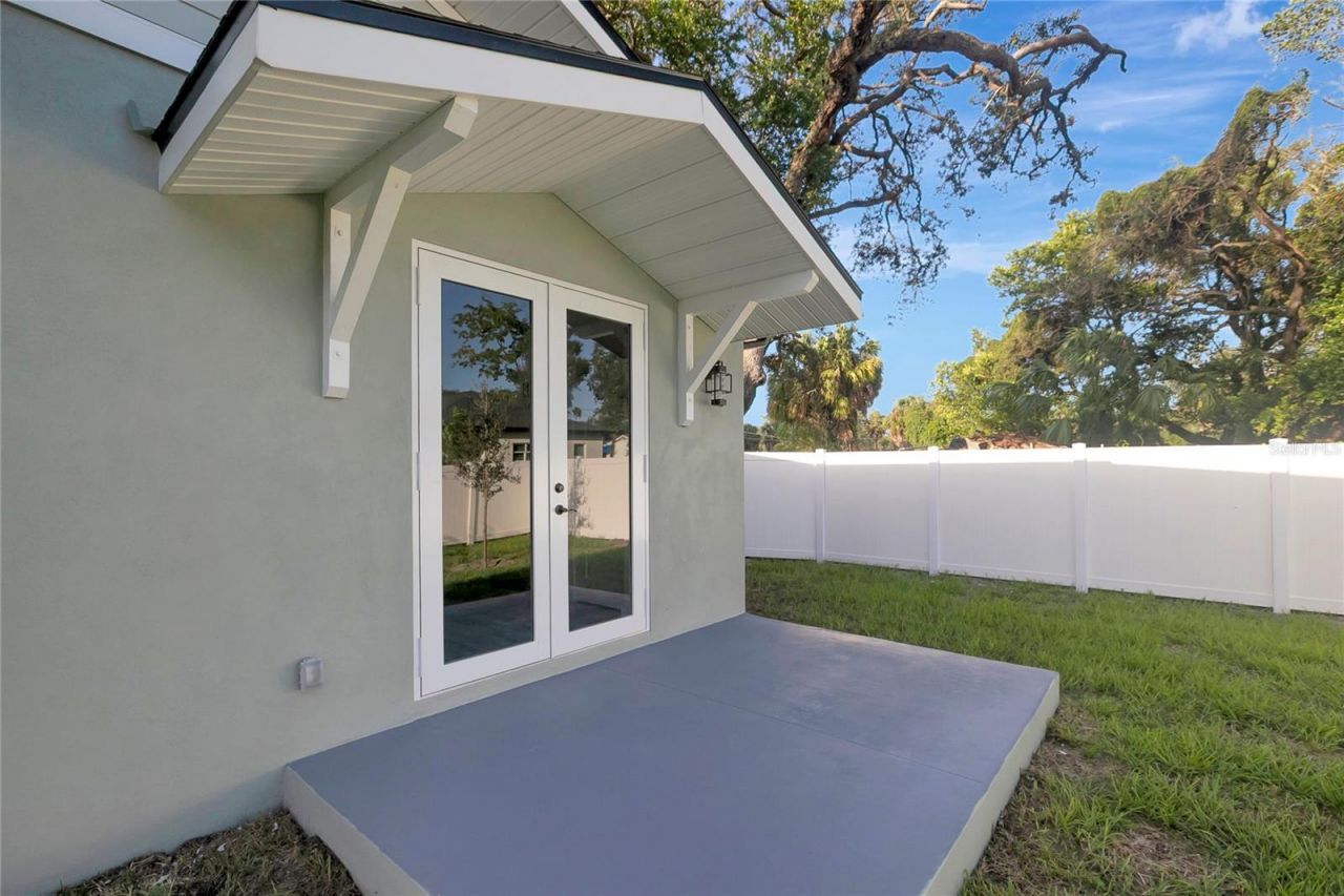 508 E James Street , Tampa, FL 33603 Photo
