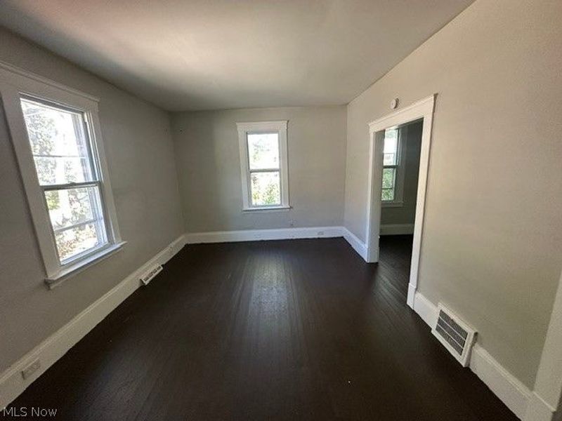 7507 Batavia Avenue, Cleveland, OH 44105 Photo 10