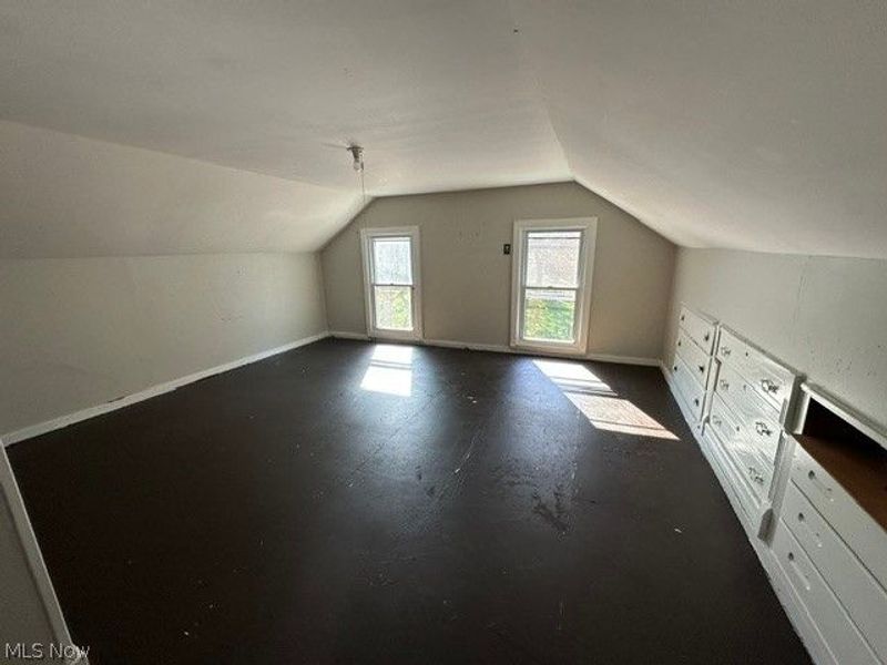 7507 Batavia Avenue, Cleveland, OH 44105 Photo 14