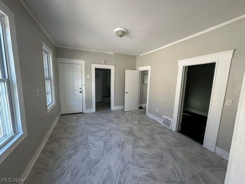 7507 Batavia Avenue, Cleveland, OH 44105 Photo 5
