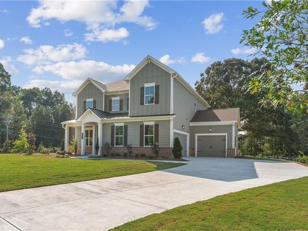 2711 Byess Court , Marietta, GA 30064