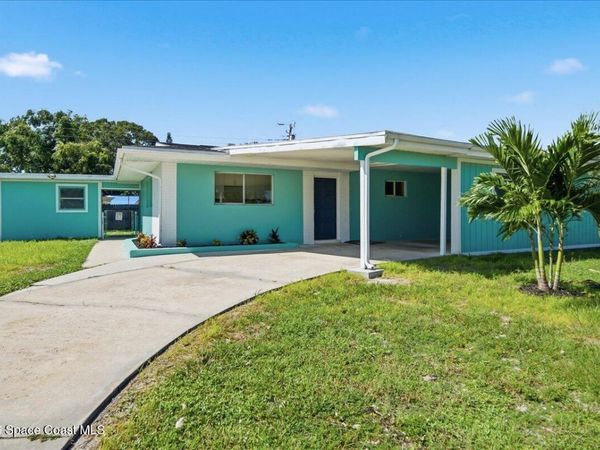 990 Darwin Lane NE , Palm Bay, FL 32905
