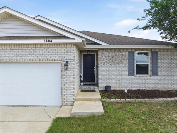 5604 Shooting Star Ct, Milton, FL 32583