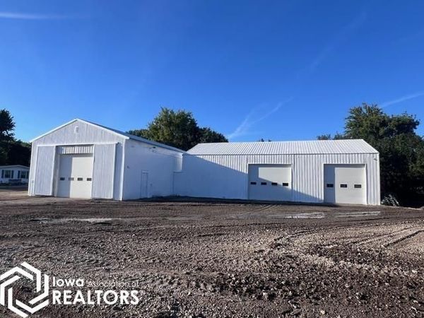 610 7th Street SE, Britt, IA 50423