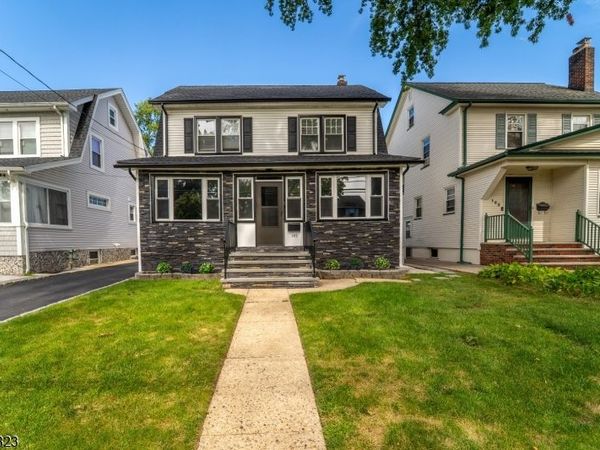 149 E Clay Ave, Roselle Park, NJ 07204