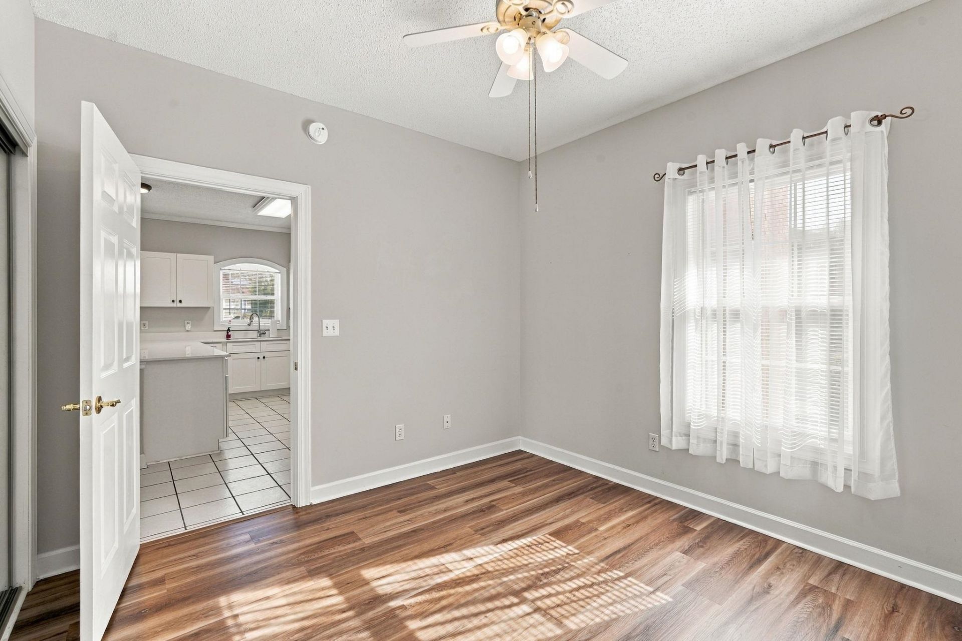 3983 Forsythia Ct. Photo 19