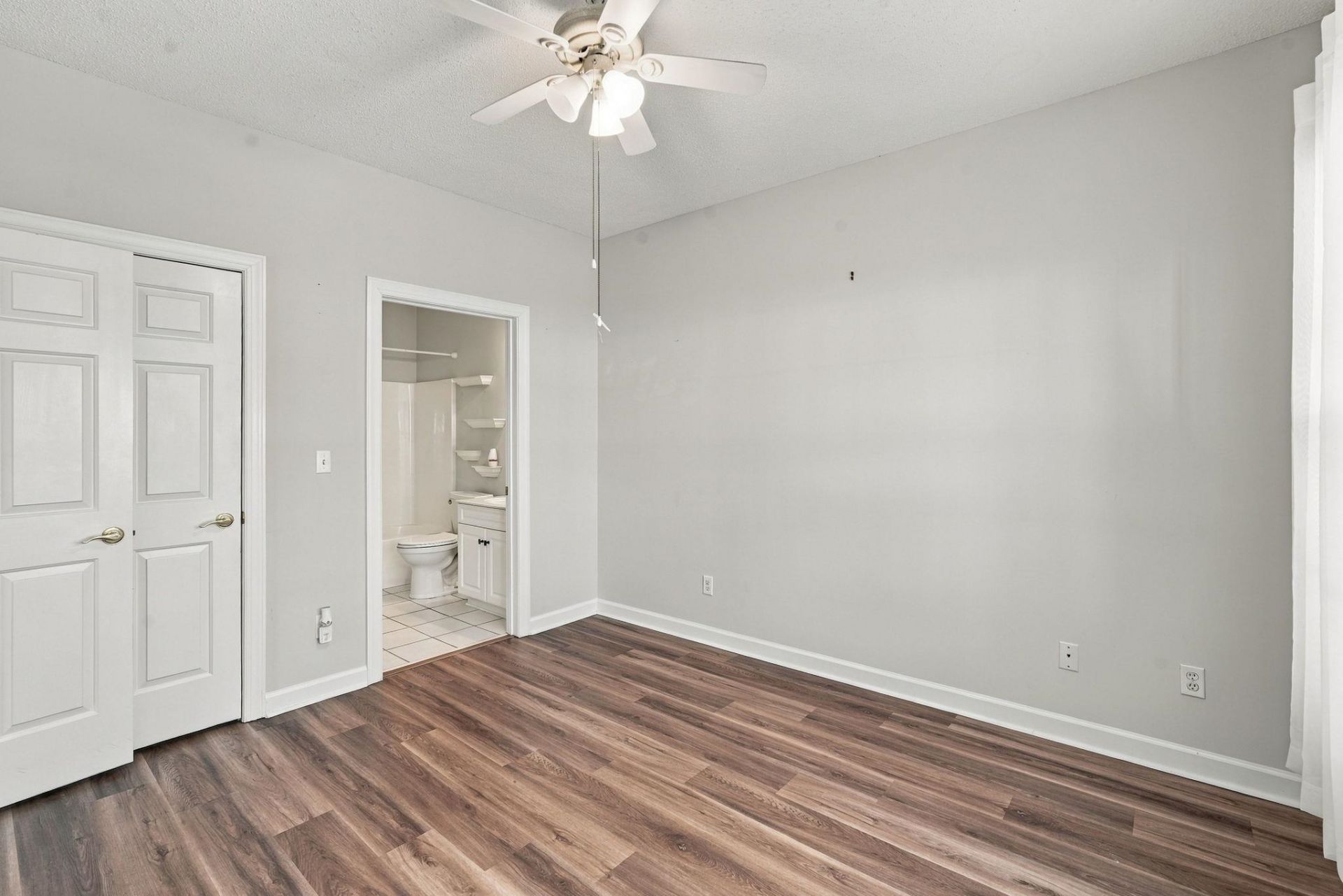 3983 Forsythia Ct. Photo 23