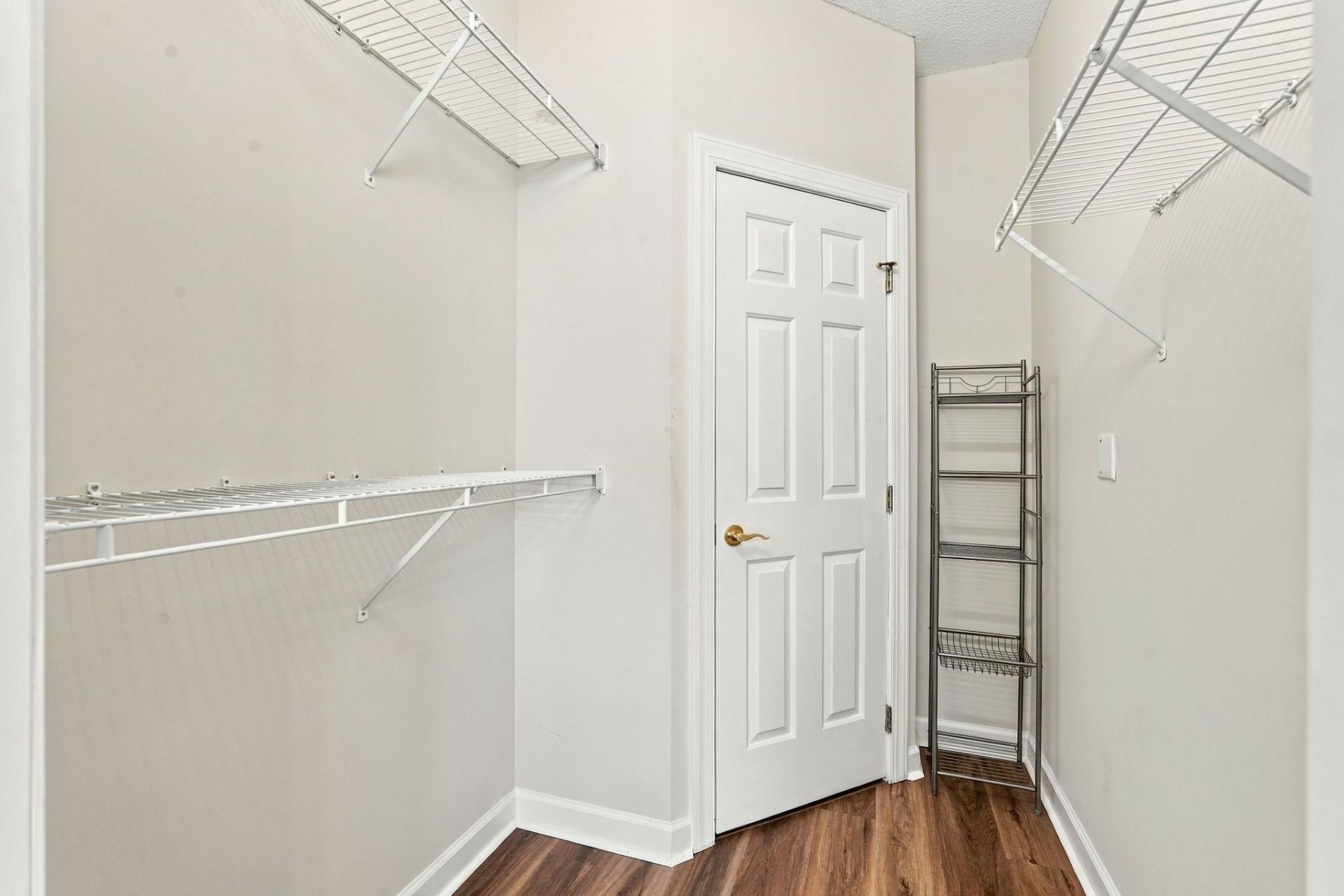 3983 Forsythia Ct. Photo 27