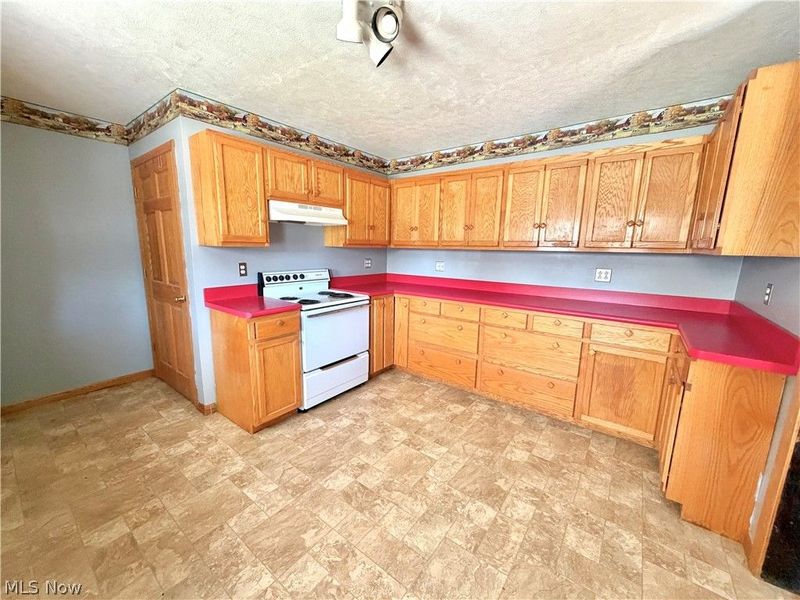 7835 Center Street, Adamsville, OH 43802 Photo 19