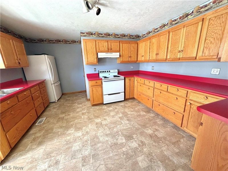 7835 Center Street, Adamsville, OH 43802 Photo 22