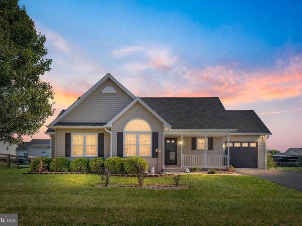 112 ALCOTT AVENUE, INWOOD, WV 25428