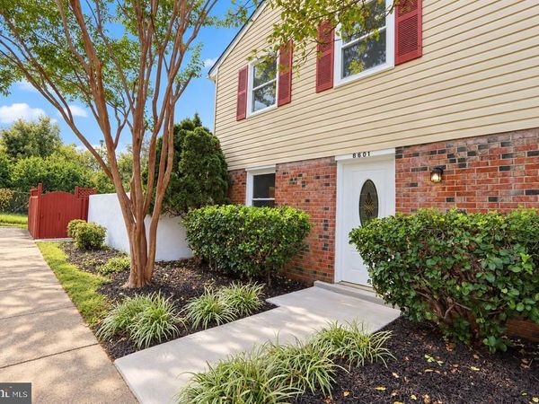 8601 NEWTON PLACE , MANASSAS, VA 20111