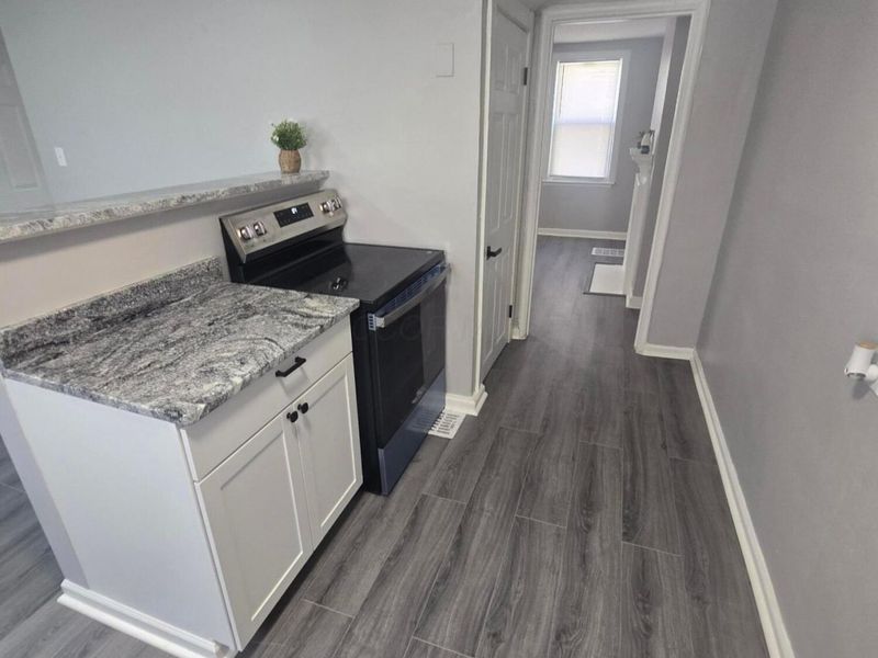 1301 W Town Street, Columbus, OH 43222 Photo 12