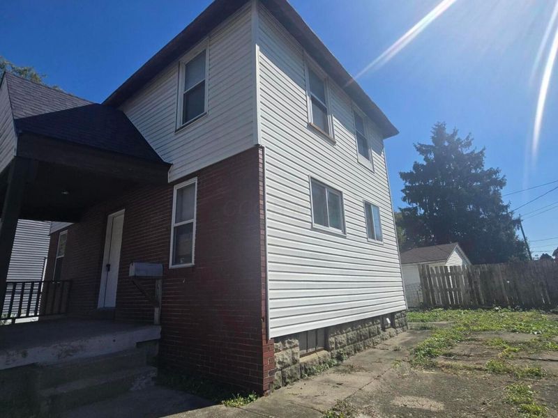 1301 W Town Street, Columbus, OH 43222 Photo 2