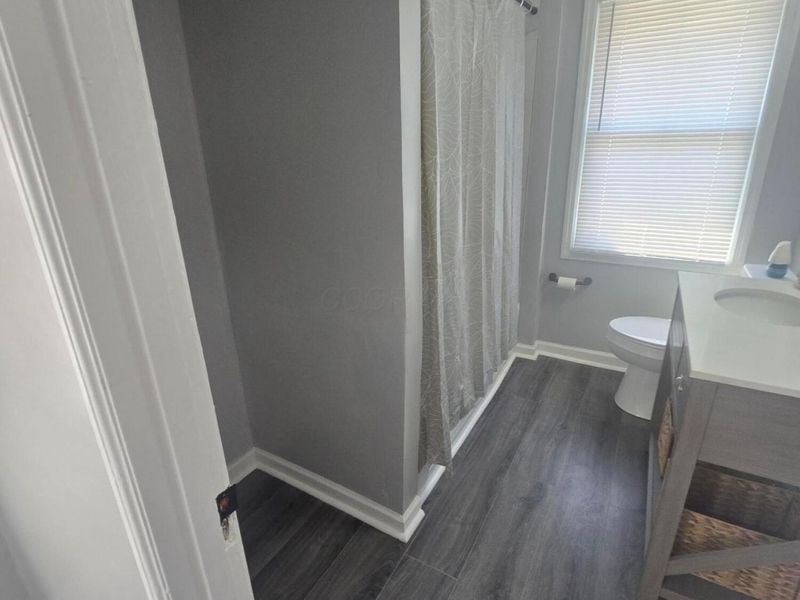 1301 W Town Street, Columbus, OH 43222 Photo 28