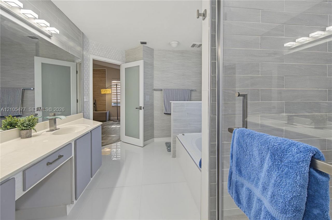 3694 Old Lighthouse Cir , Wellington, FL 33414 Photo